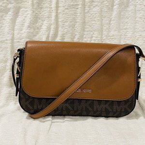 NwT Michael Kors Bedford Legacy Large Leather Flap Crossbody 38F2G06C7L